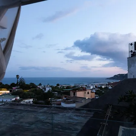 Palazzo Monterone * Forio (Isola d'Ischia)